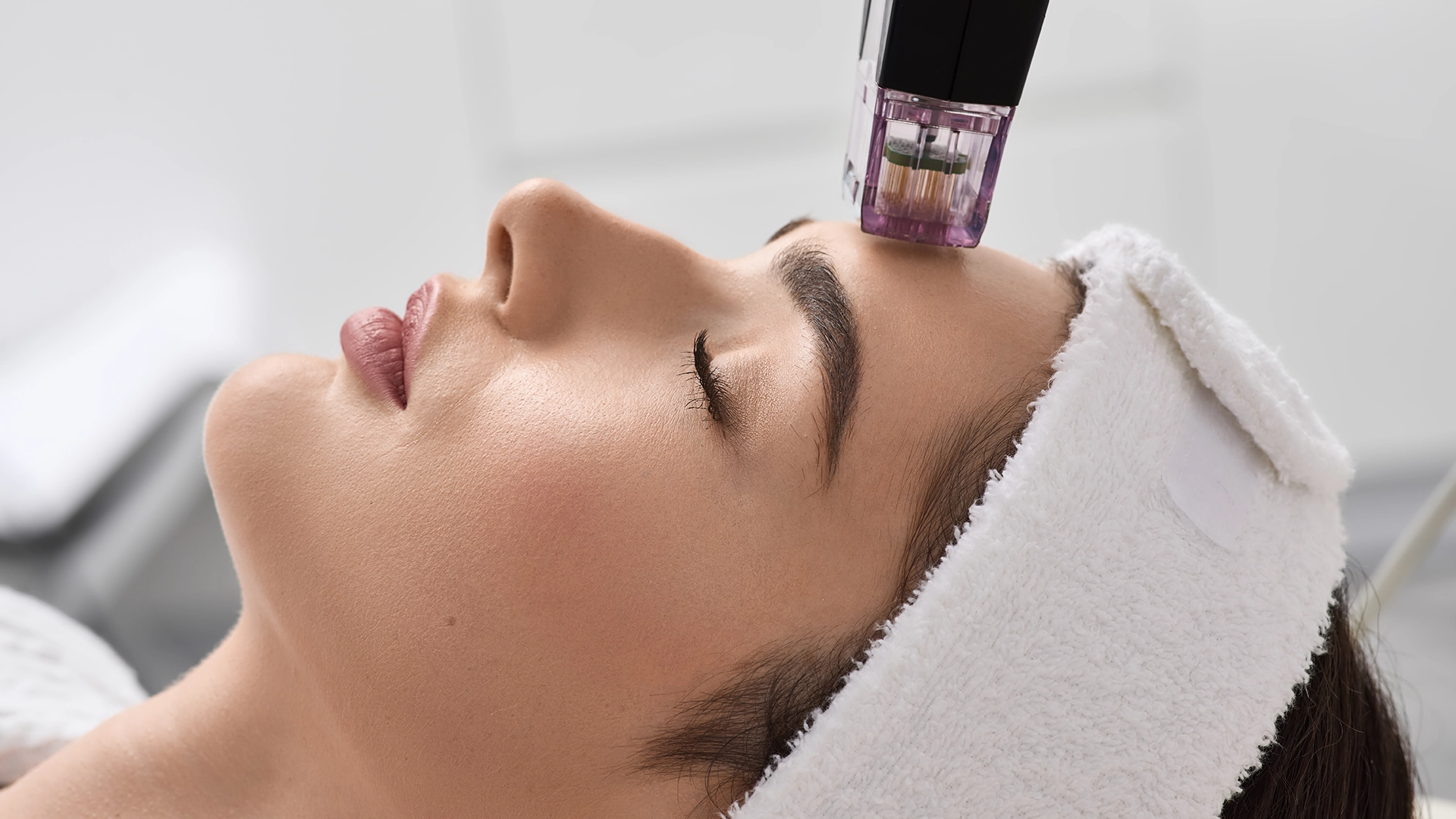 hydrafaciel-therapeutix