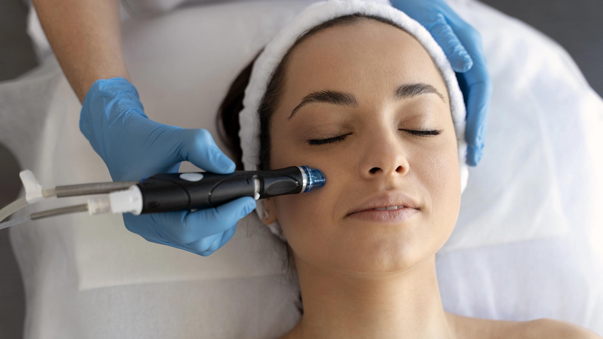 therapeutix-hydrafacial